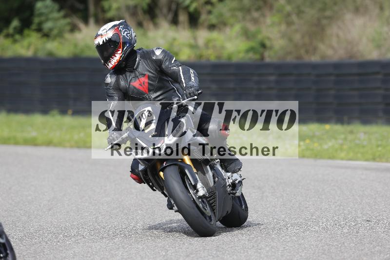 /53 16.09.2025 Track Day Domi Aegerter ADR/Gruppe gelb/103